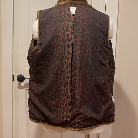 CHICO’S NWOT Size 3 (16-18) Faux Fur Vest Animal Print Lining • Super Soft • - Picture 7 of 15
